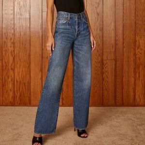 Denim Forum | Aritzia | Vintage Jane Highrise Jeans | Size 27